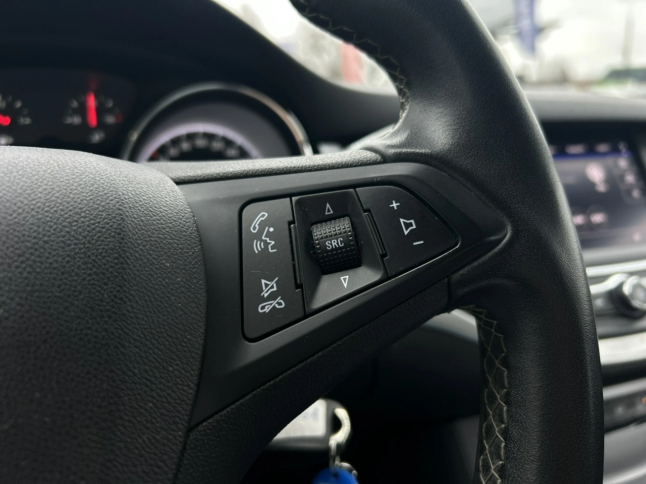 Opel Astra - Zdjęcie 18