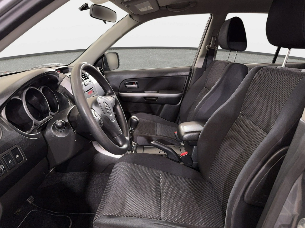 Suzuki Grand Vitara - Zdjęcie 9