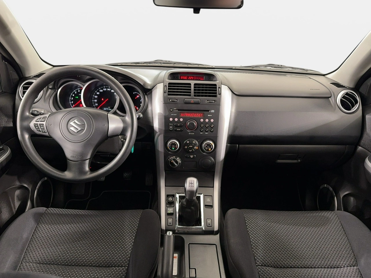 Suzuki Grand Vitara - Zdjęcie 13