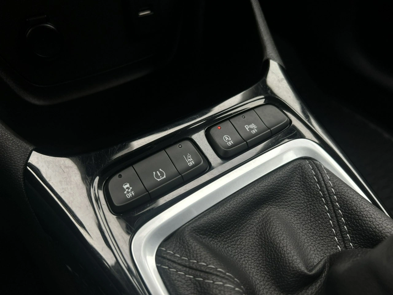 Opel Crossland X - Zdjęcie 22