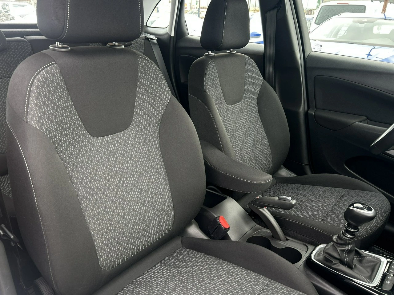 Opel Crossland X - Zdjęcie 31