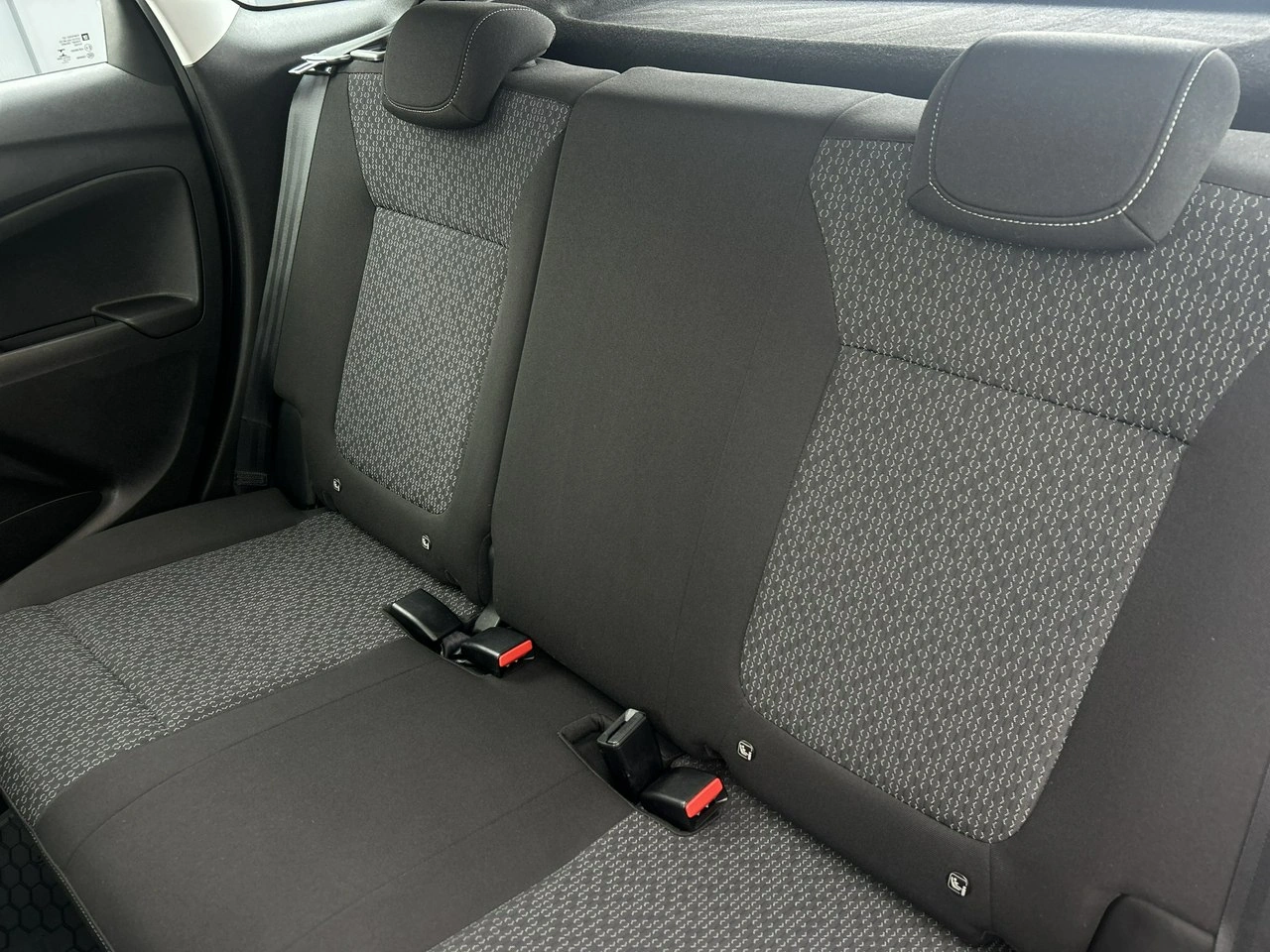 Opel Crossland X - Zdjęcie 34