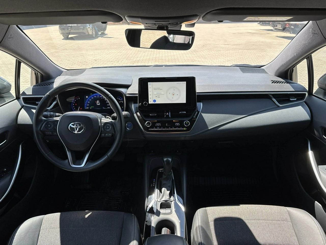 Toyota Corolla - Zdjęcie 12