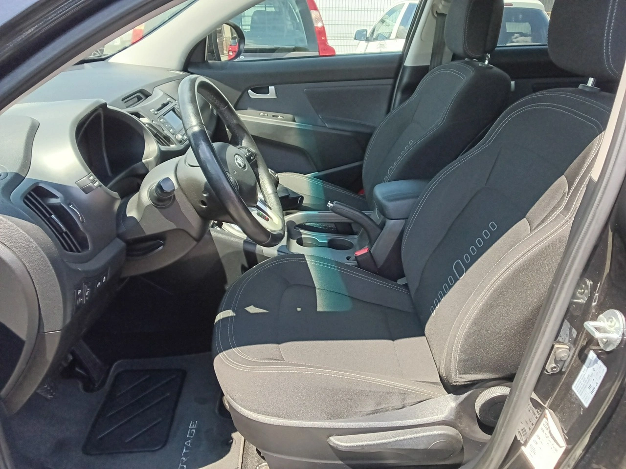 Kia Sportage - Zdjęcie 13