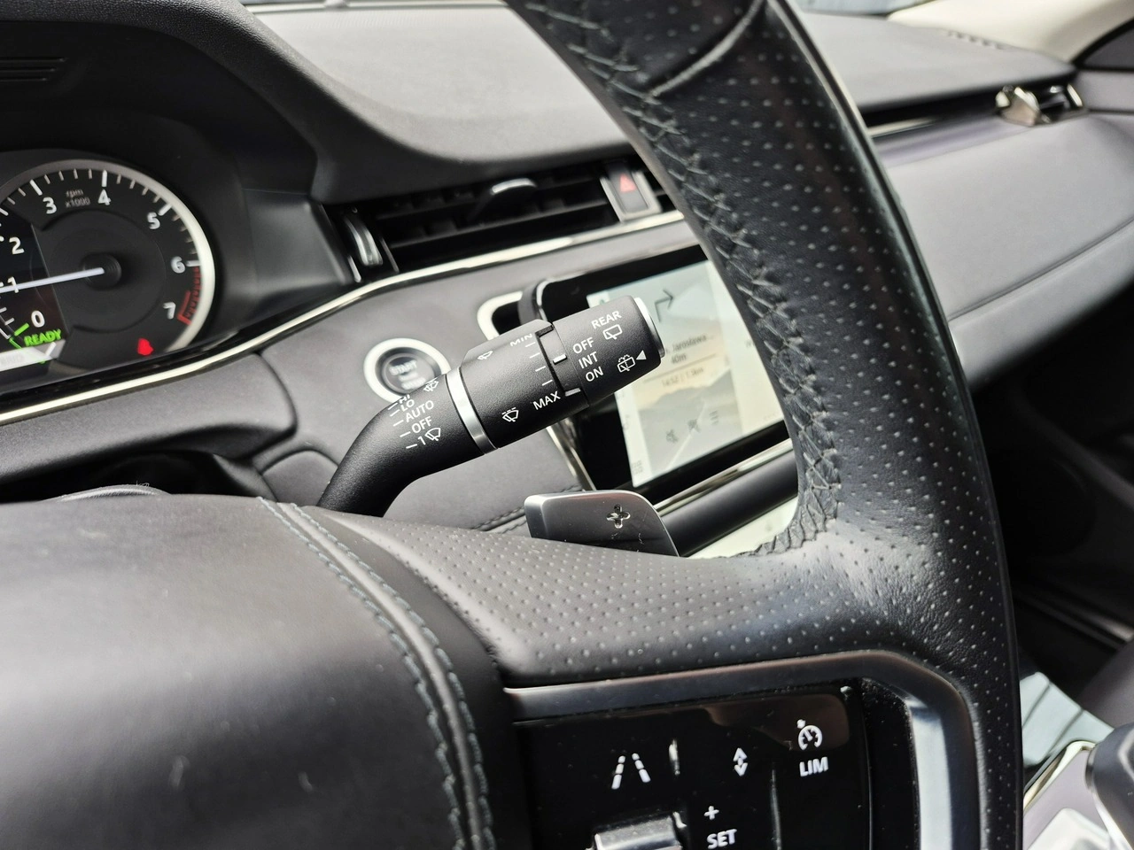 Land Rover Range Rover Evoque - Zdjęcie 32