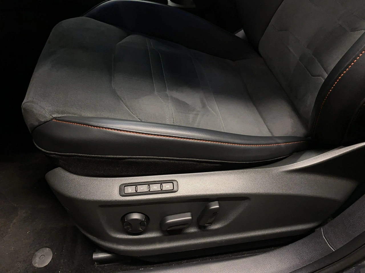 Seat Ateca - Zdjęcie 12