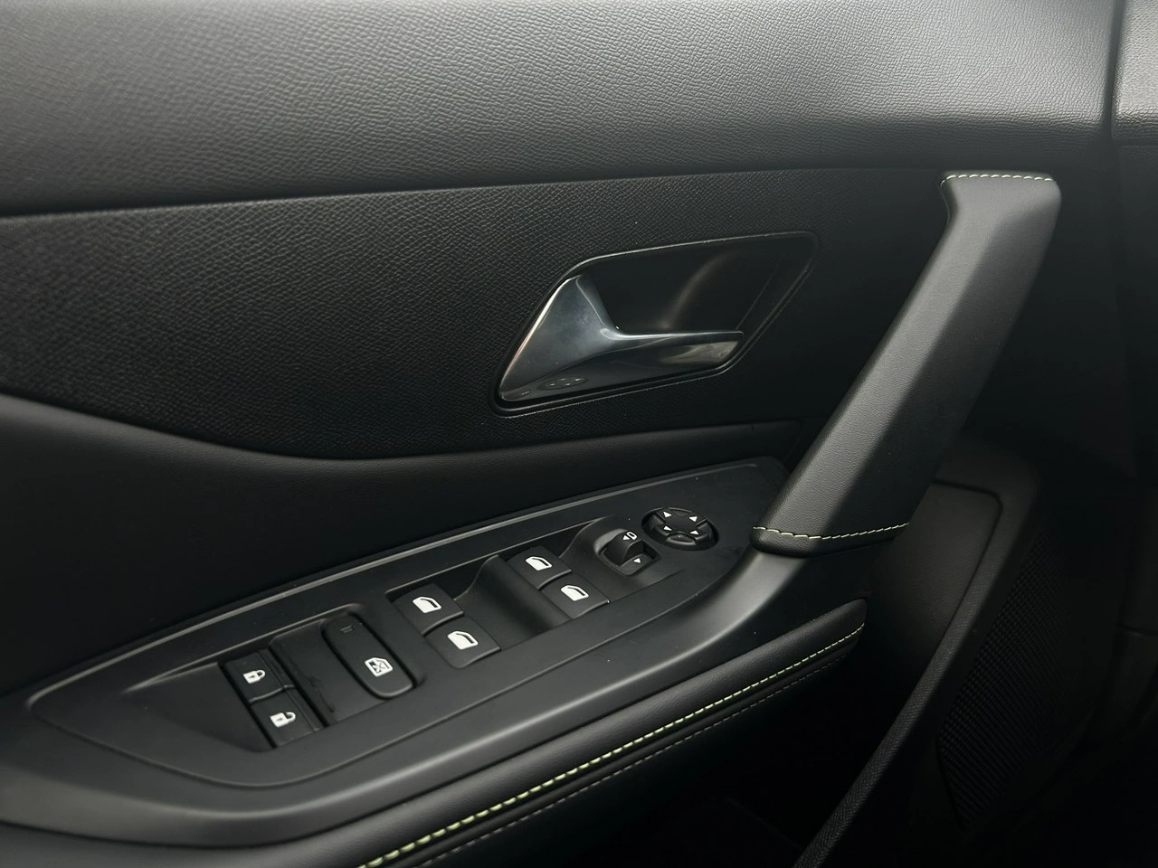 Peugeot 308 - Zdjęcie 33