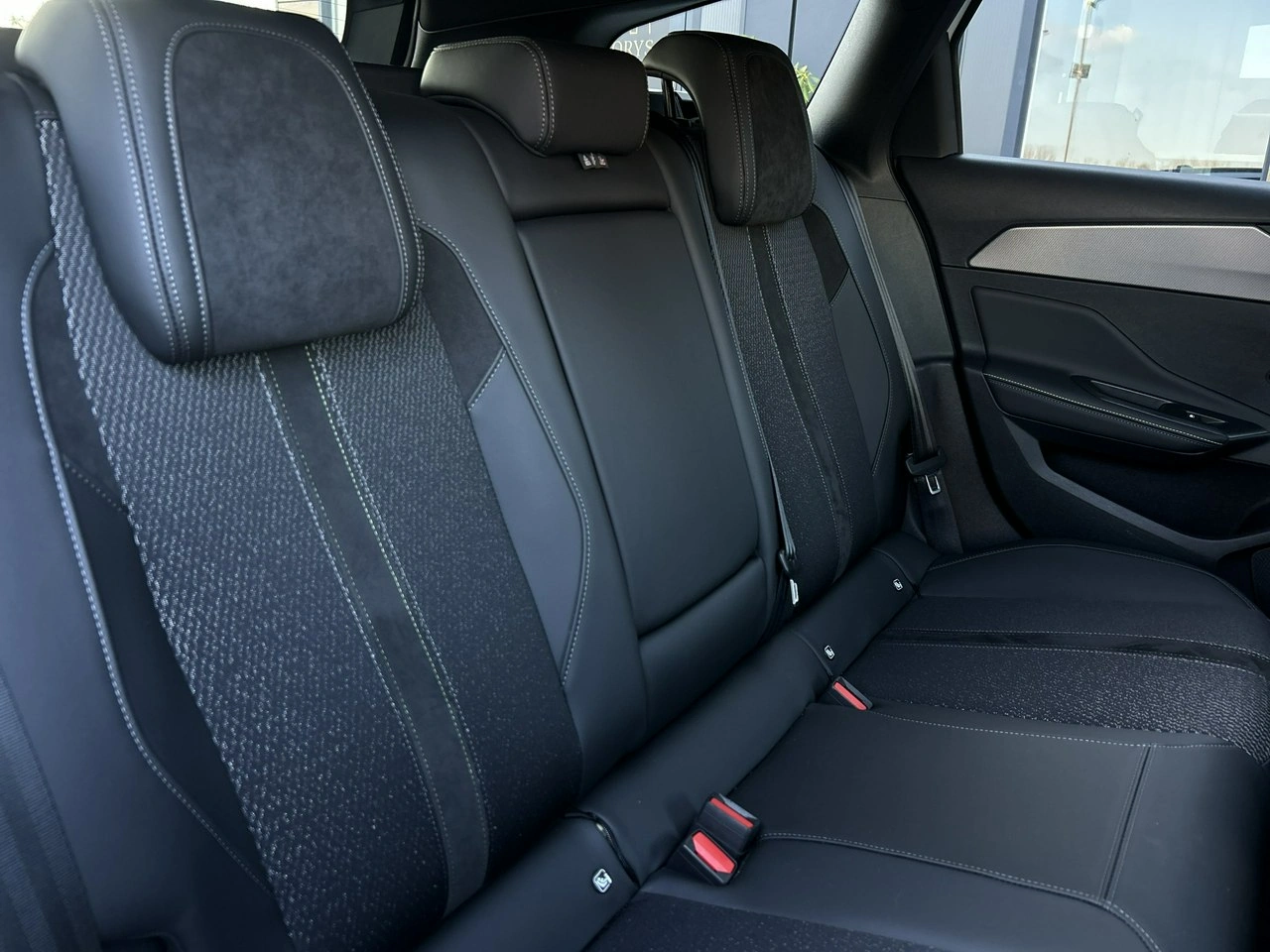 Peugeot 308 - Zdjęcie 35