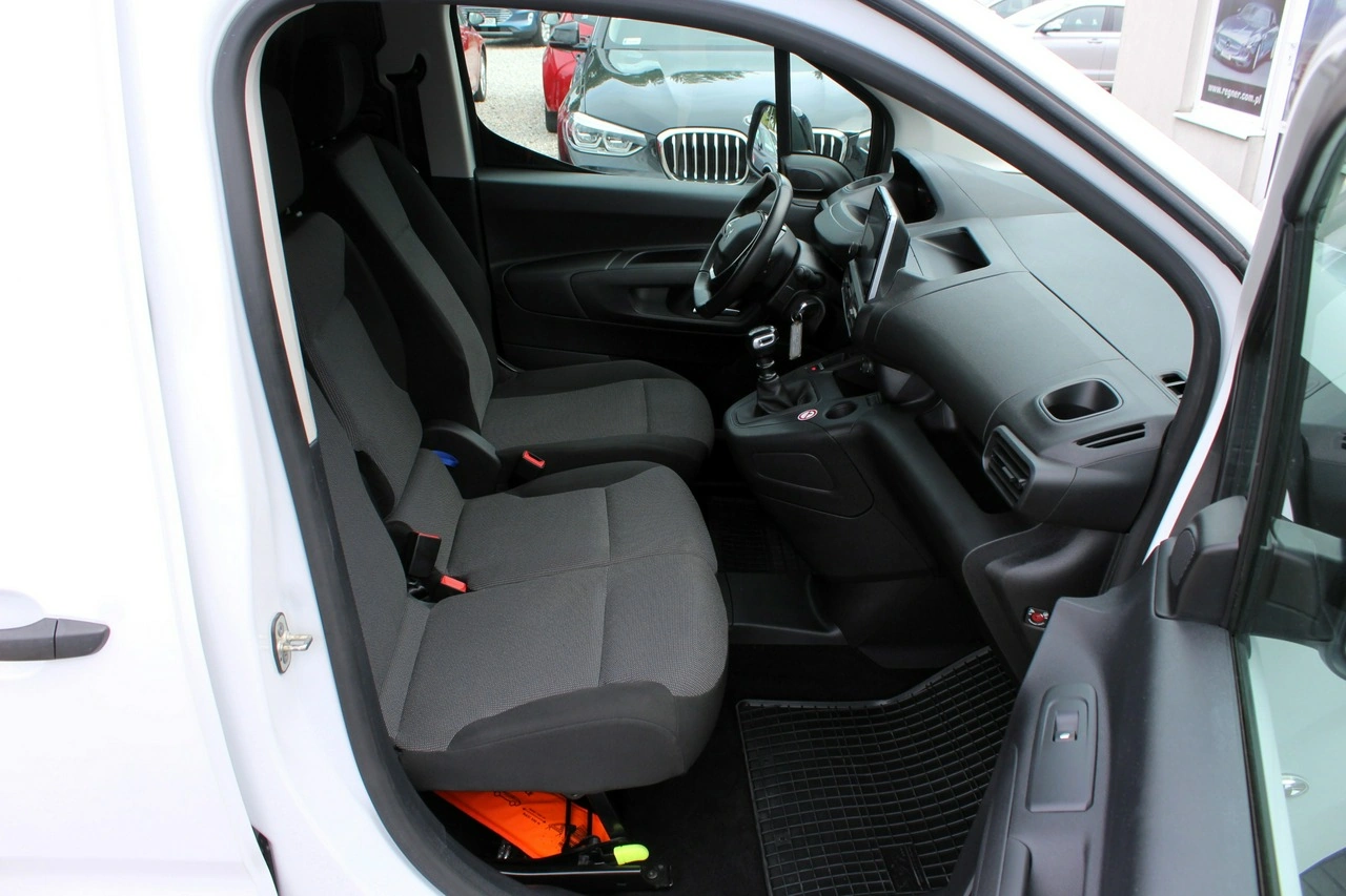 Peugeot Partner - Zdjęcie 9