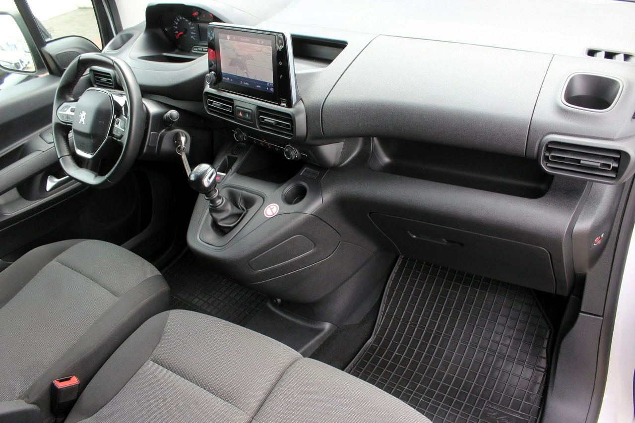 Peugeot Partner - Zdjęcie 10