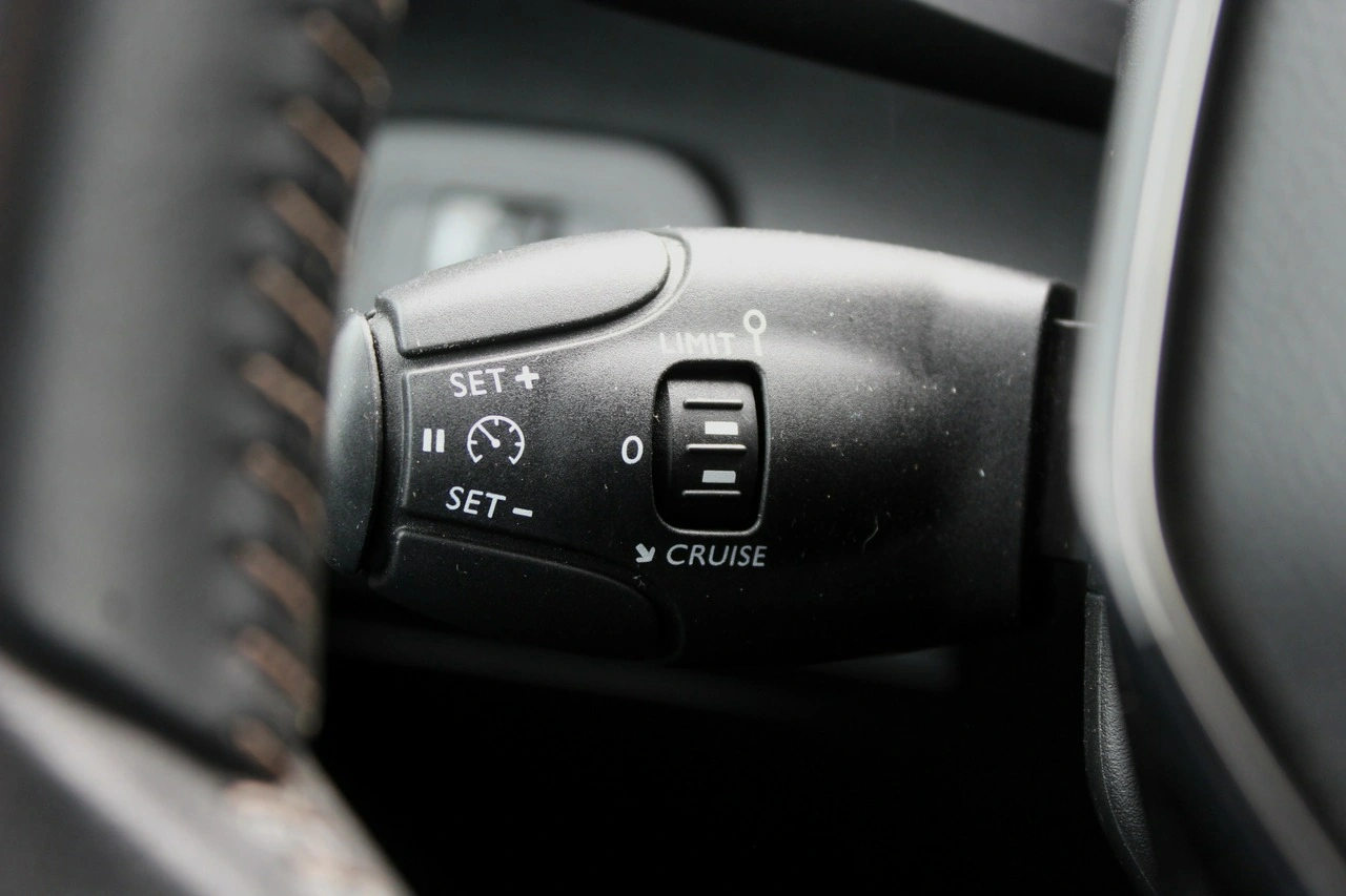 Peugeot Partner - Zdjęcie 22