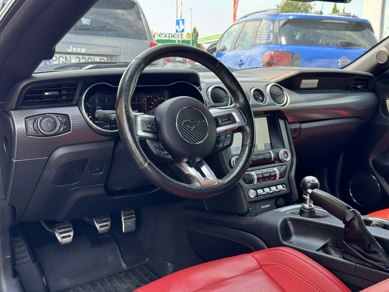 Ford Mustang - Zdjęcie 23