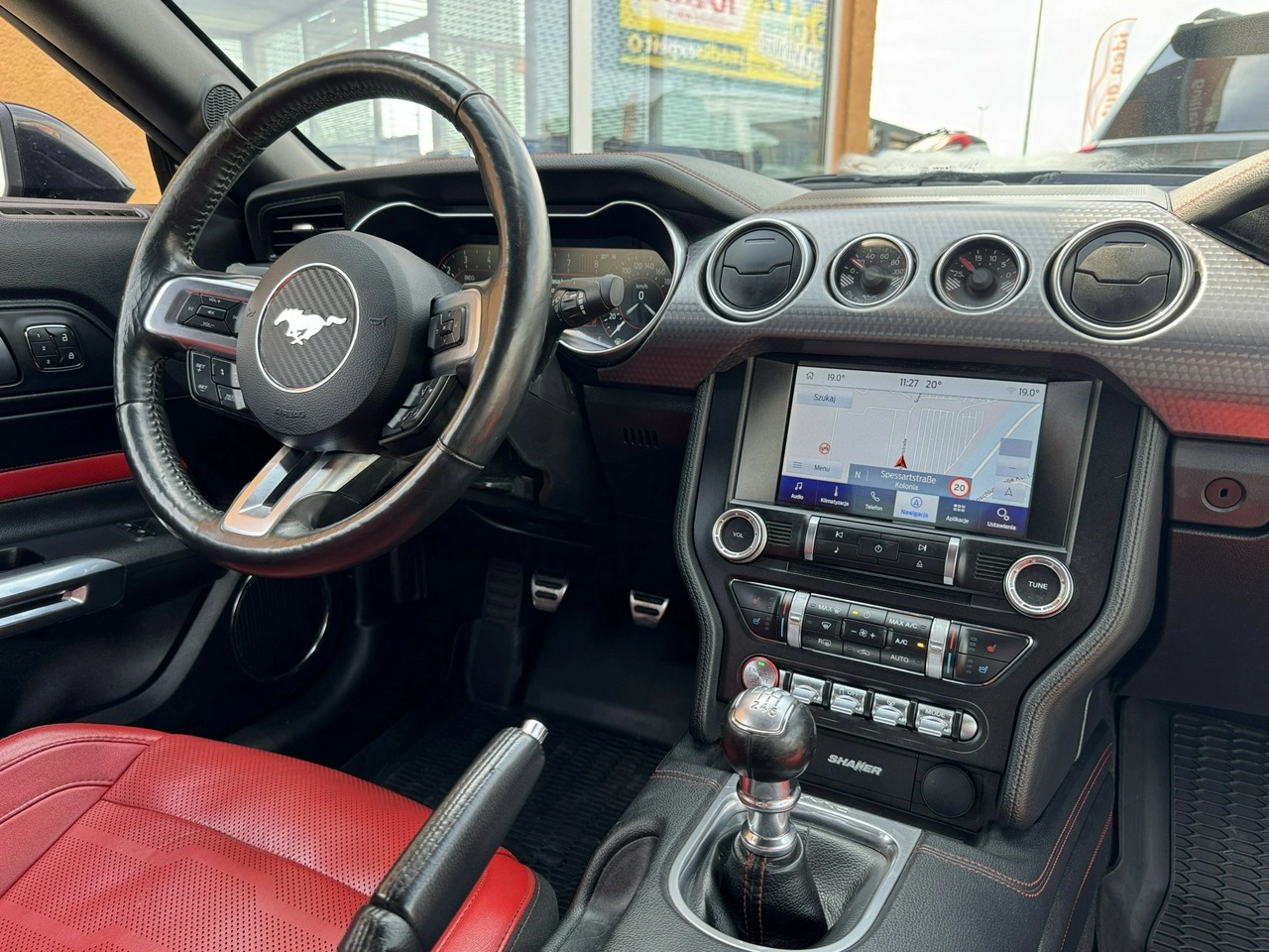 Ford Mustang - Zdjęcie 22