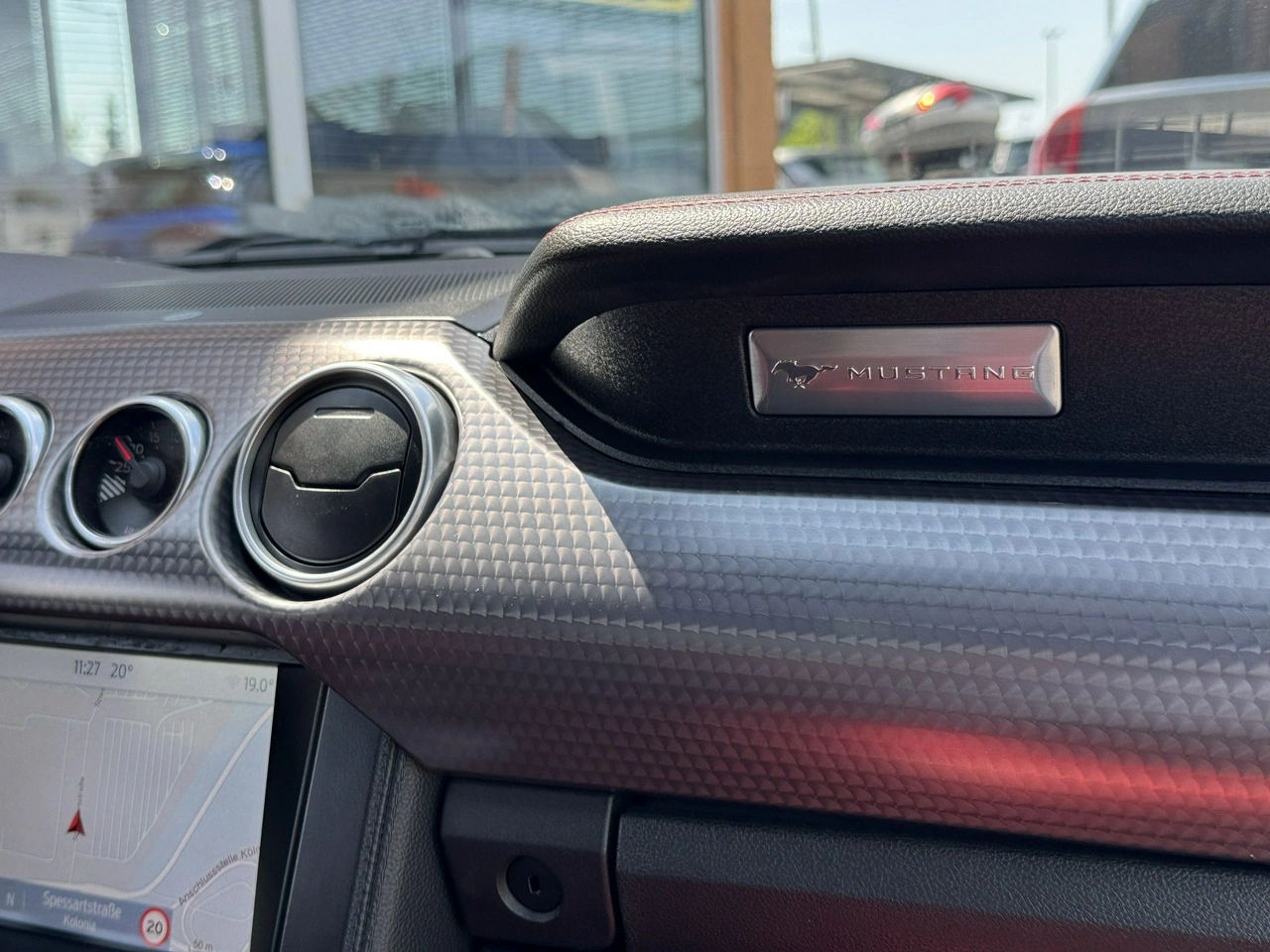 Ford Mustang - Zdjęcie 36
