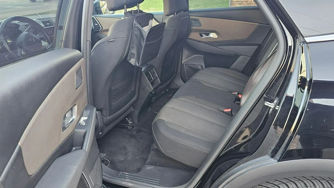 DS Automobiles DS 7 Crossback - Zdjęcie 18