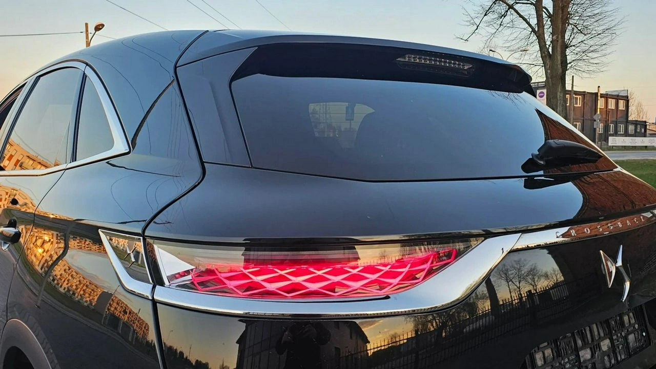 DS Automobiles DS 7 Crossback - Zdjęcie 19