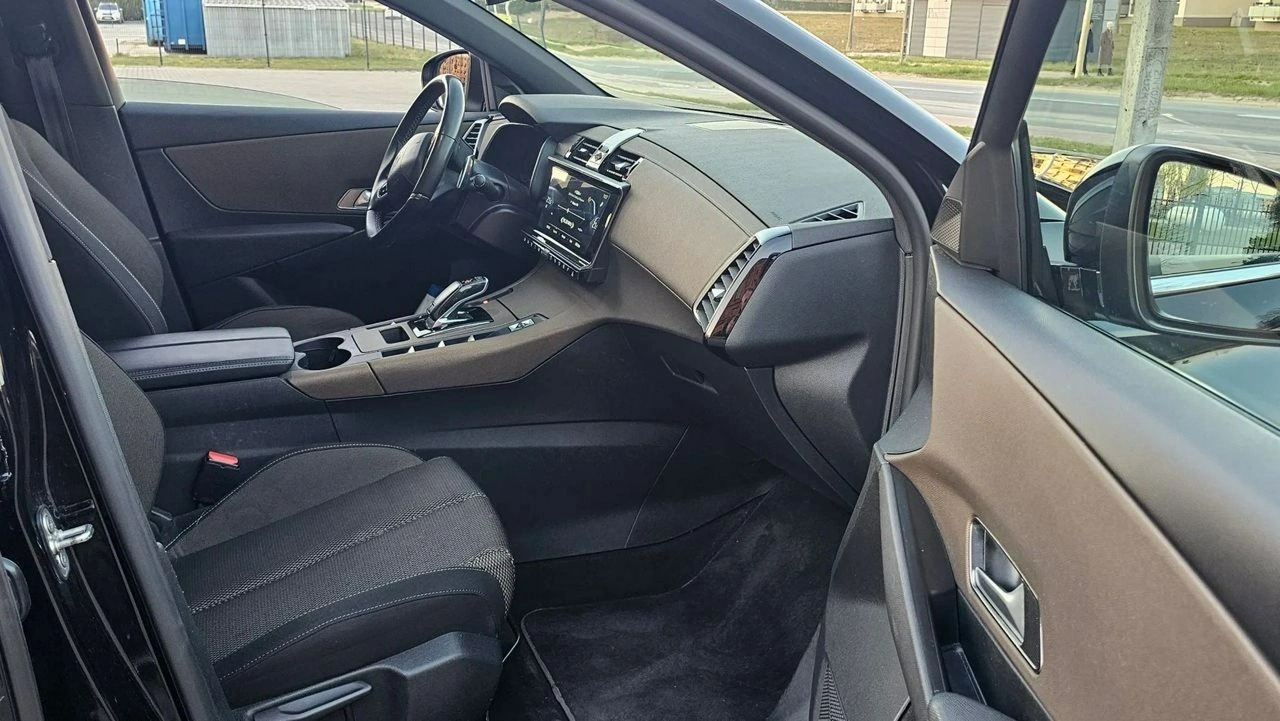 DS Automobiles DS 7 Crossback - Zdjęcie 20