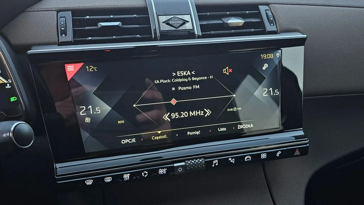 DS Automobiles DS 7 Crossback - Zdjęcie 23