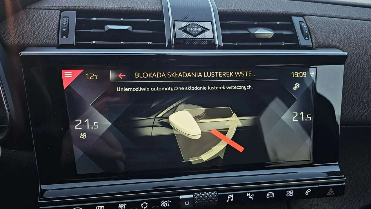 DS Automobiles DS 7 Crossback - Zdjęcie 33