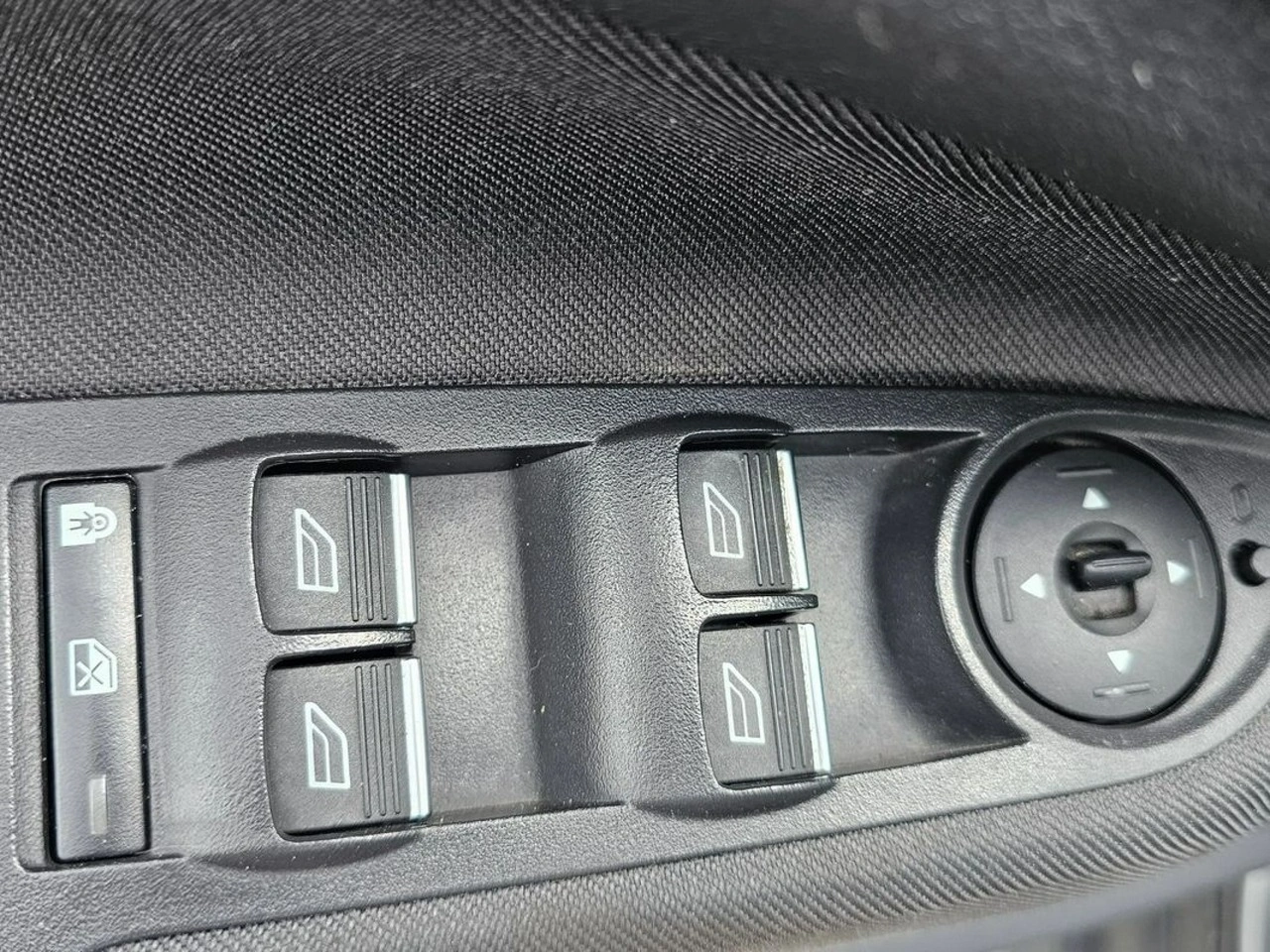 Ford Grand C-MAX - Zdjęcie 27