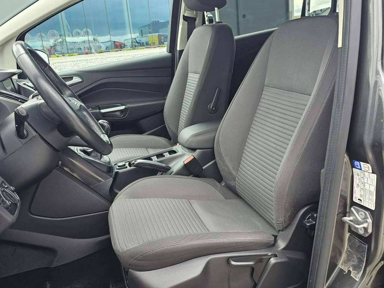 Ford Grand C-MAX - Zdjęcie 29