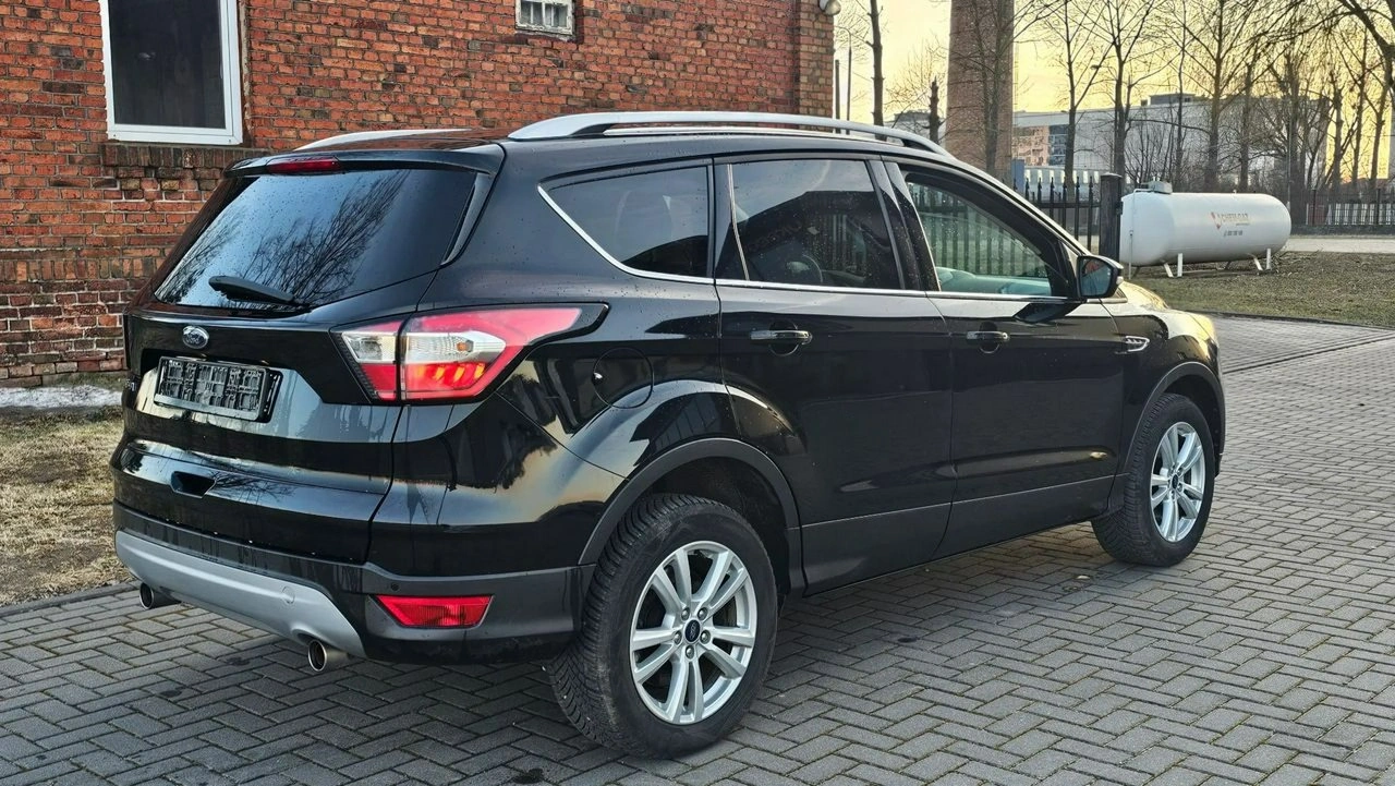 Ford Kuga - Zdjęcie 11