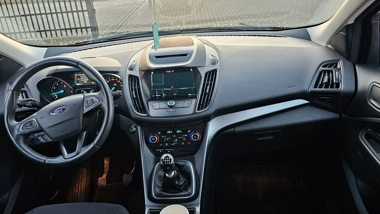 Ford Kuga - Zdjęcie 4