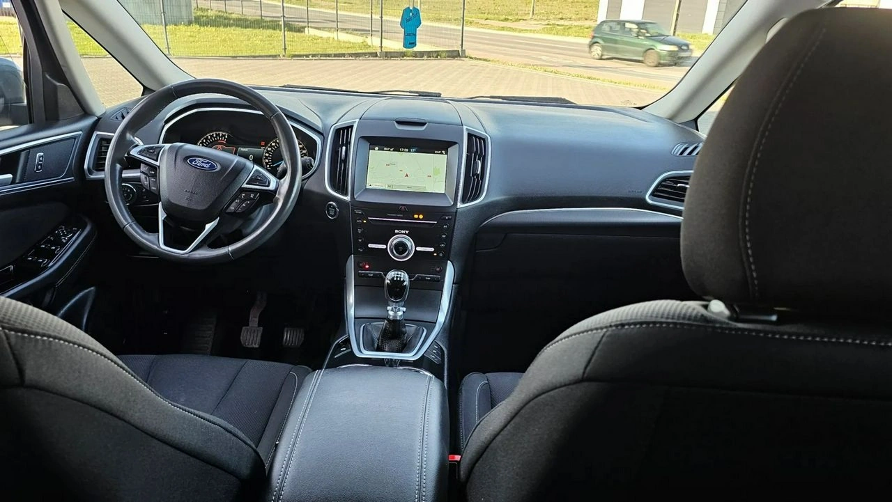Ford S-Max - Zdjęcie 28