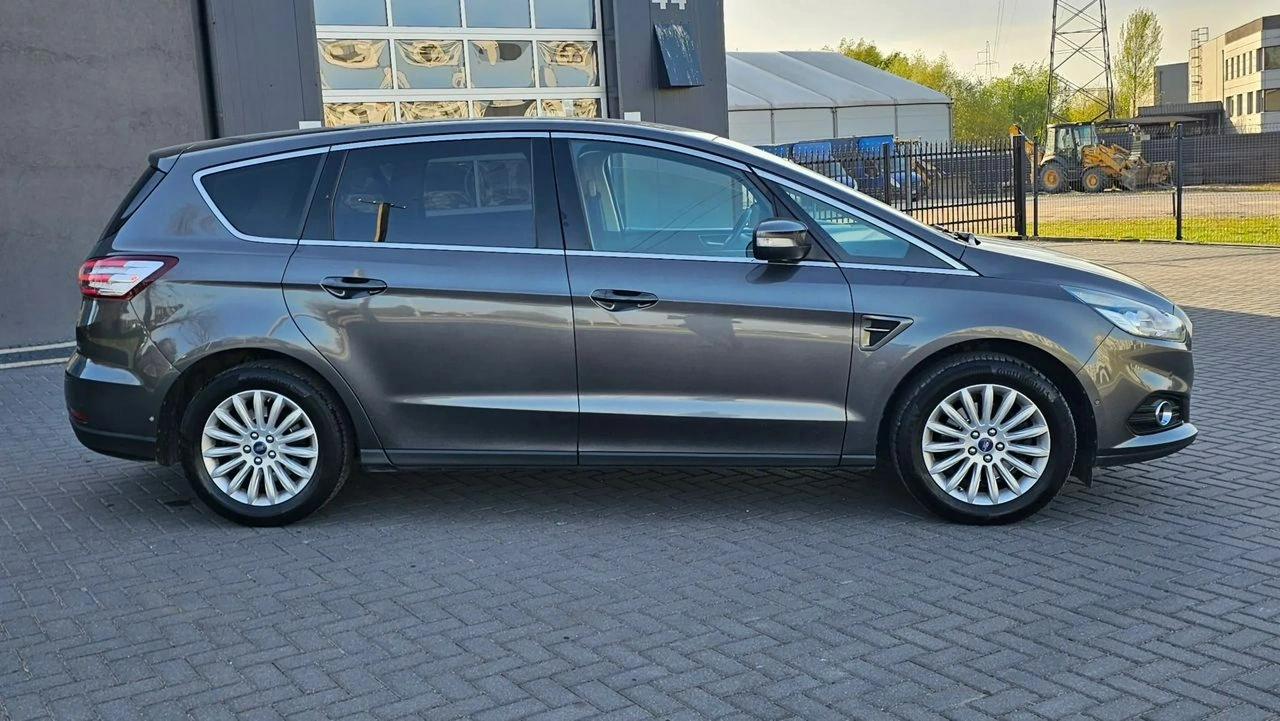 Ford S-Max - Zdjęcie 34