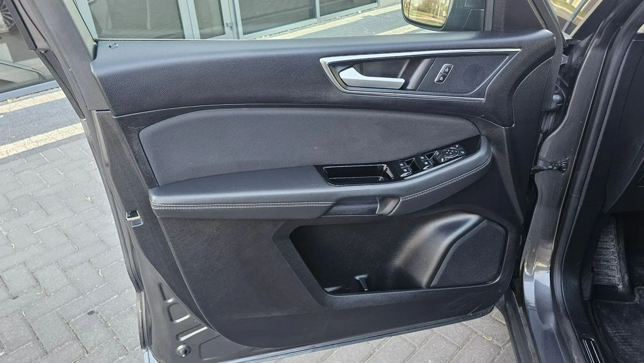 Ford S-Max - Zdjęcie 9