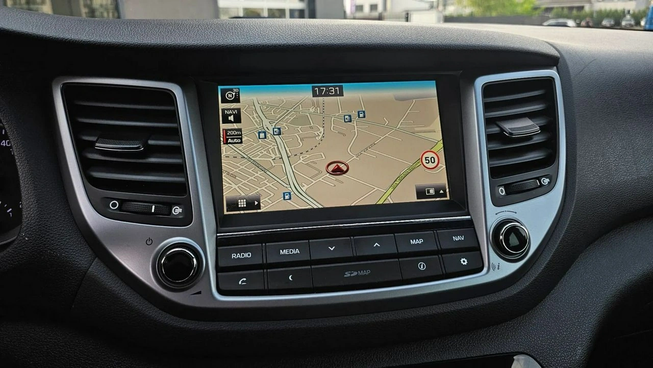 Hyundai Tucson - Zdjęcie 16
