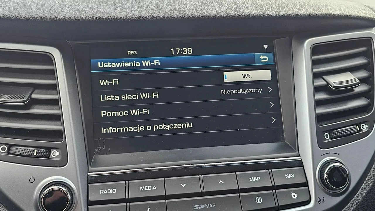 Hyundai Tucson - Zdjęcie 23