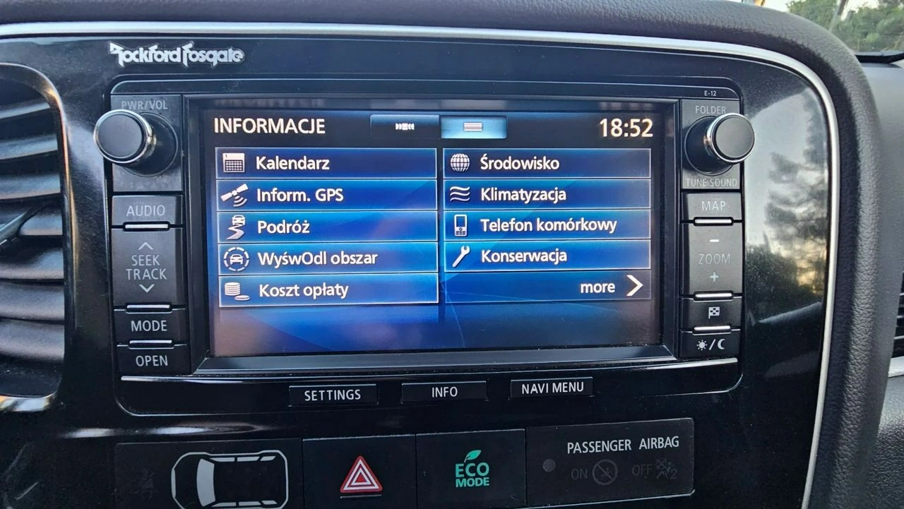 Mitsubishi Outlander - Zdjęcie 11
