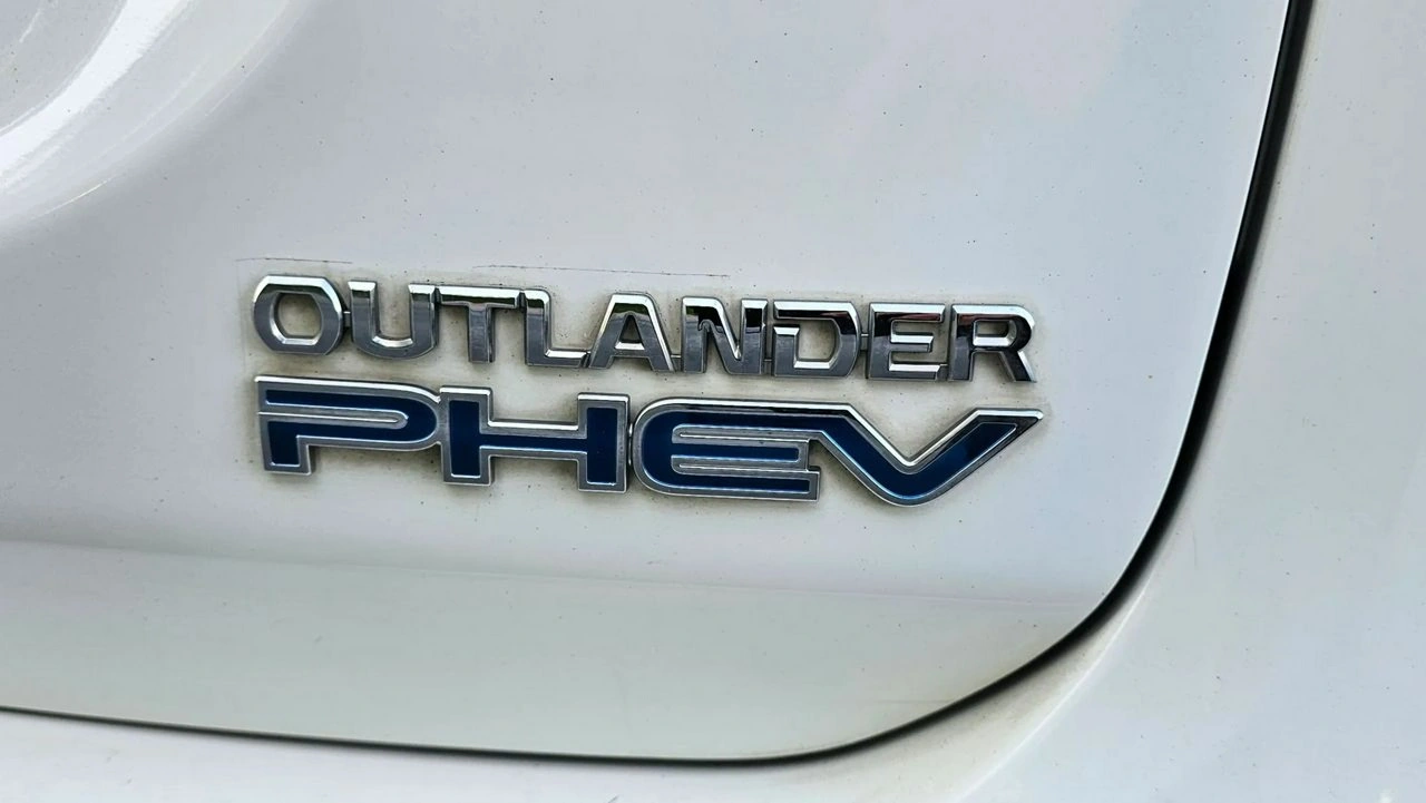 Mitsubishi Outlander - Zdjęcie 12