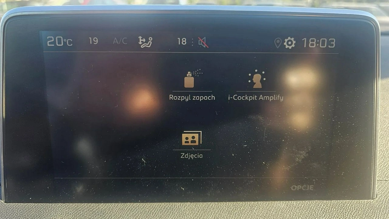 Peugeot 3008 - Zdjęcie 34