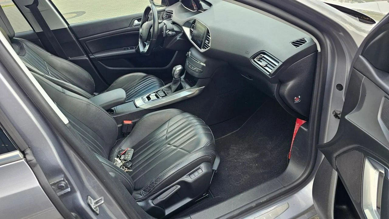Peugeot 308 - Zdjęcie 1