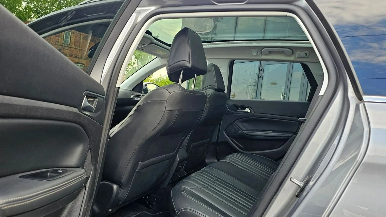 Peugeot 308 - Zdjęcie 4
