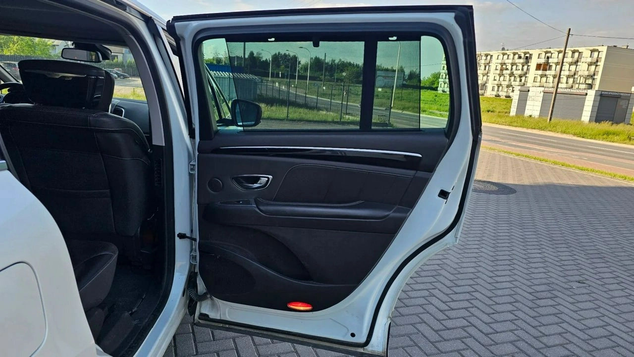 Renault Espace - Zdjęcie 23
