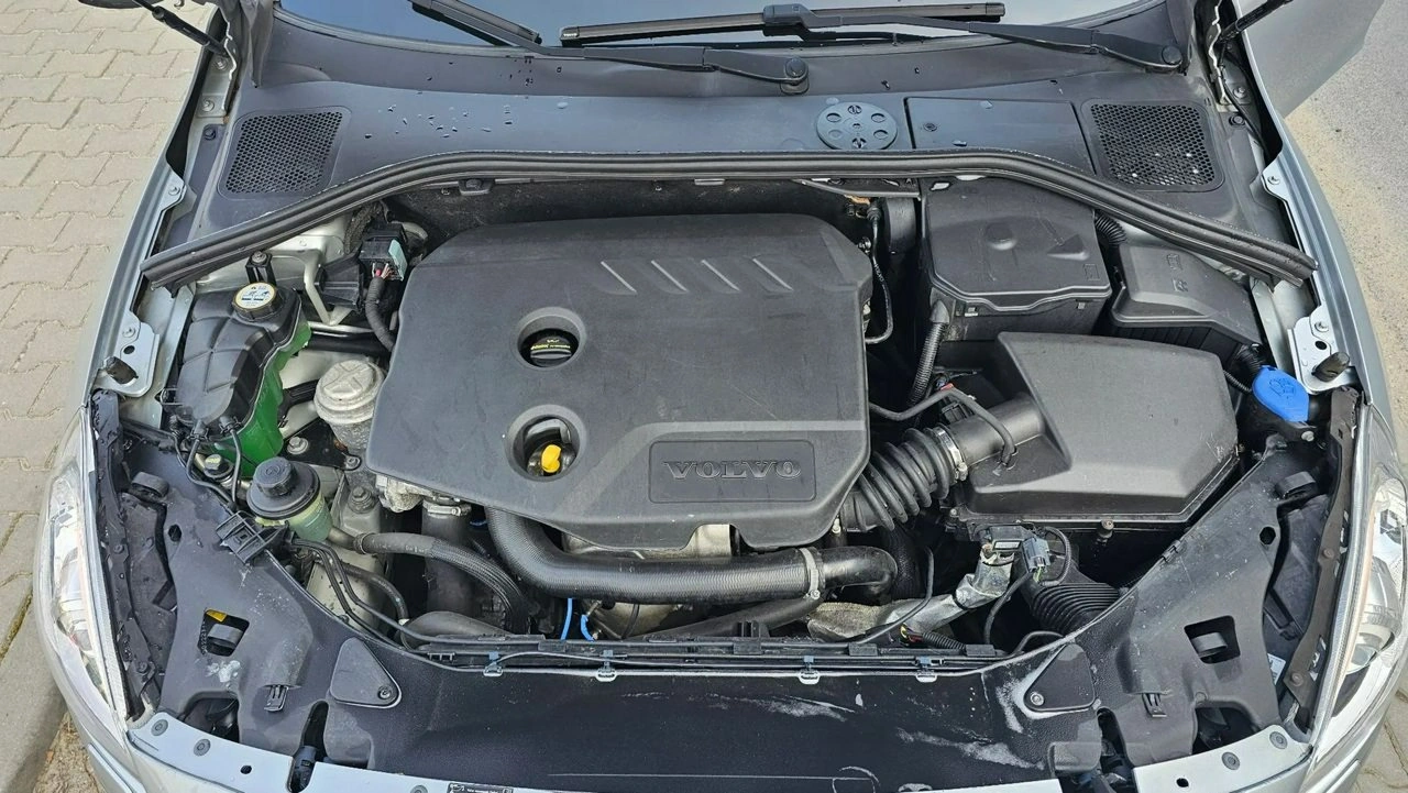Volvo S60 - Zdjęcie 10