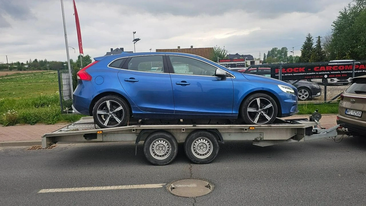 Volvo V40 - Zdjęcie 1