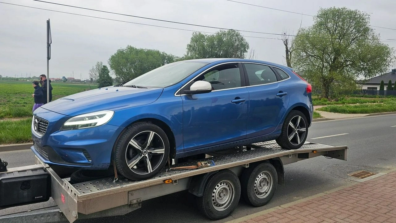 Volvo V40 - Zdjęcie 10