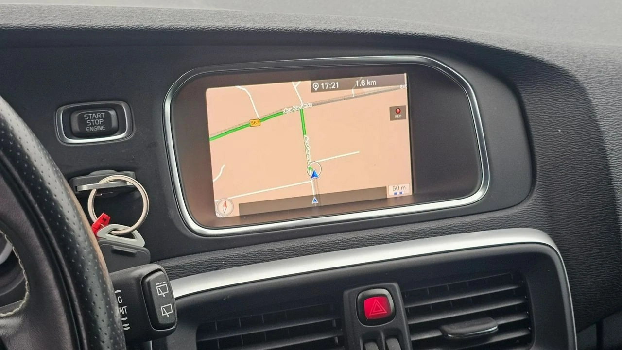 Volvo V40 - Zdjęcie 25
