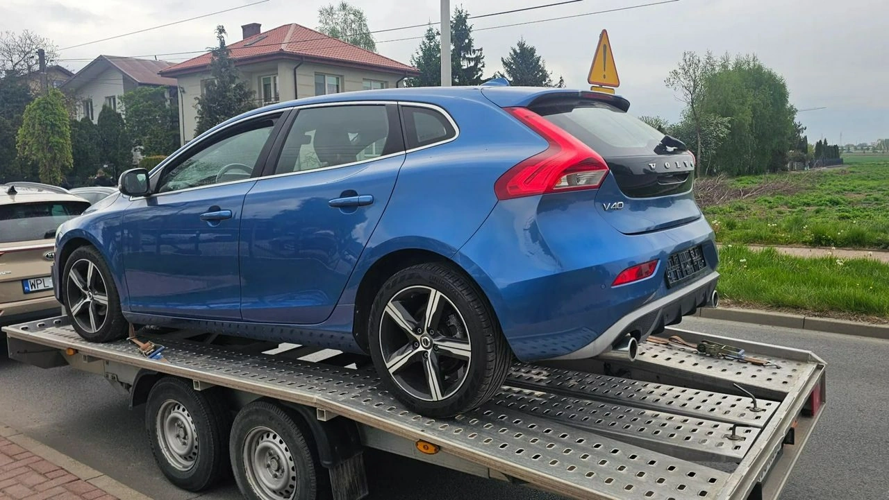Volvo V40 - Zdjęcie 4