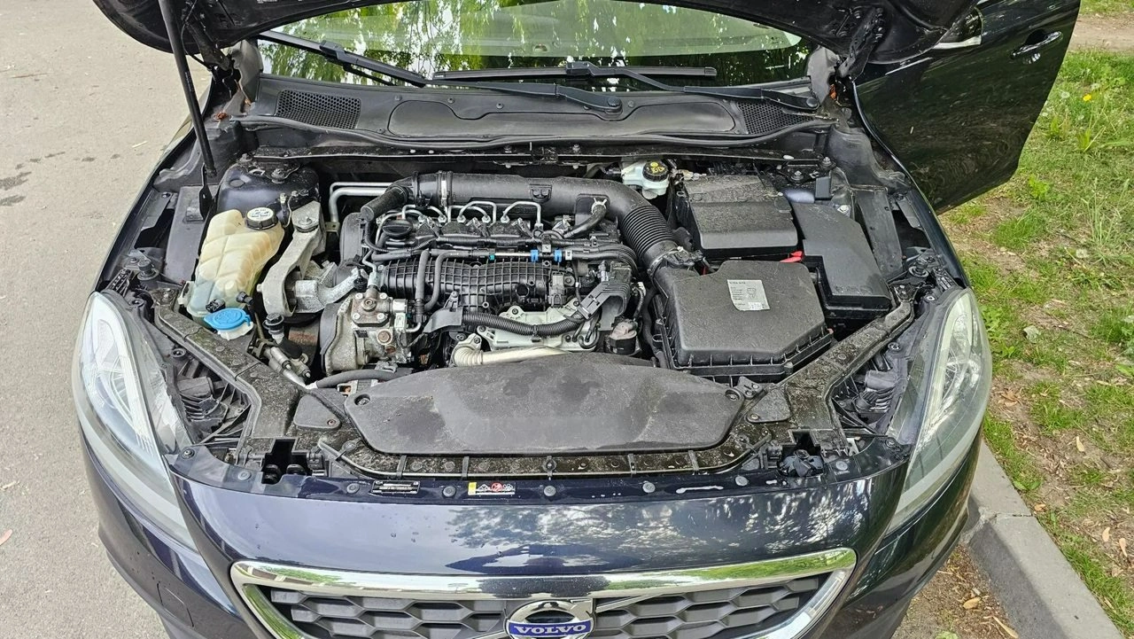 Volvo V40 Cross Country - Zdjęcie 12