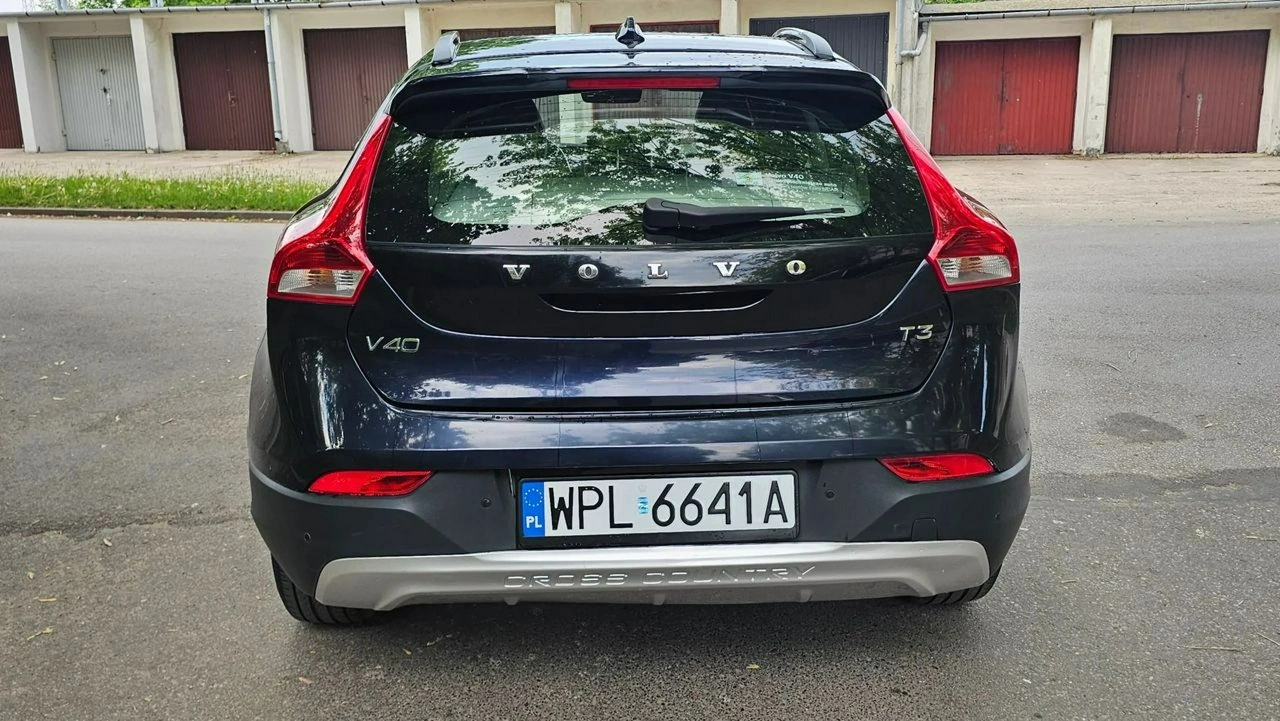 Volvo V40 Cross Country - Zdjęcie 32