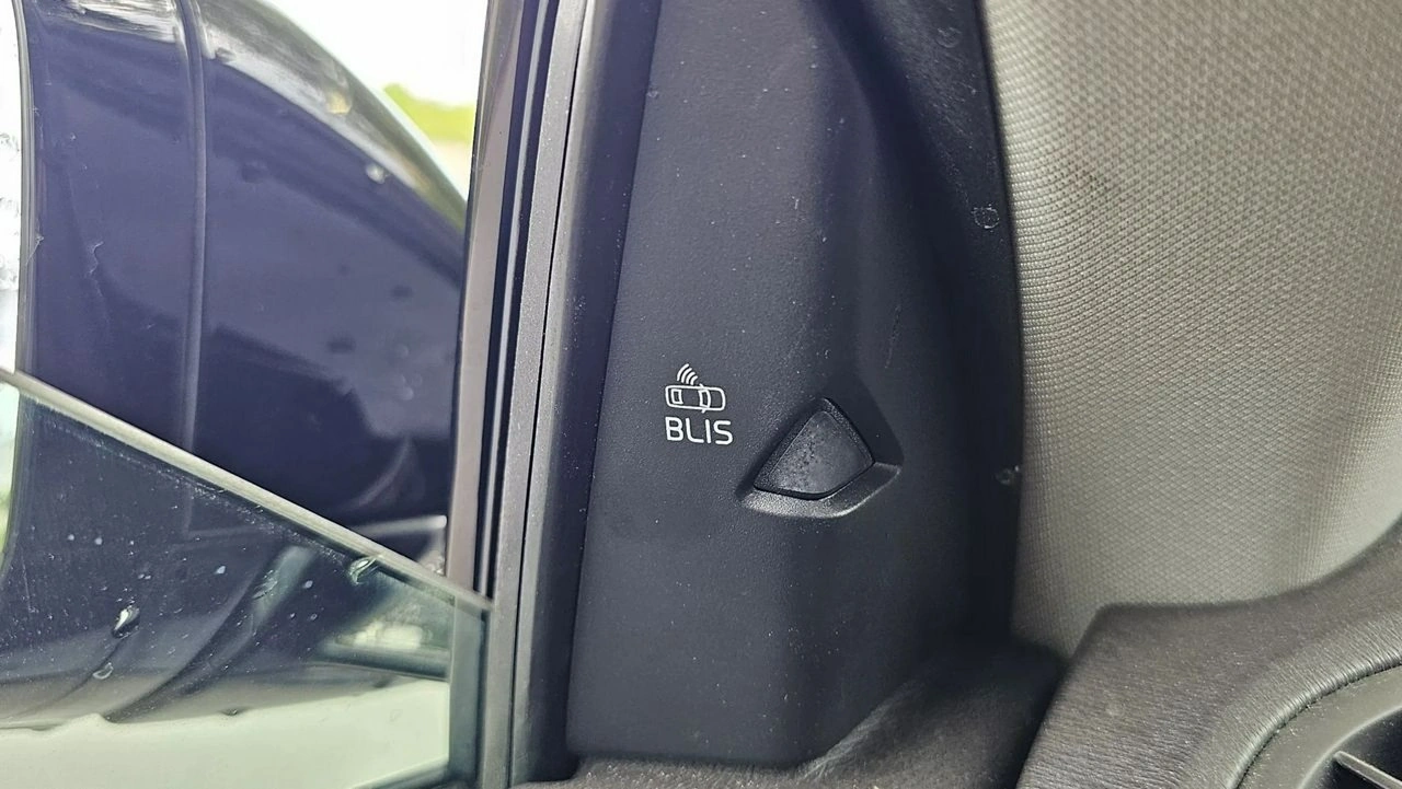 Volvo V40 Cross Country - Zdjęcie 7