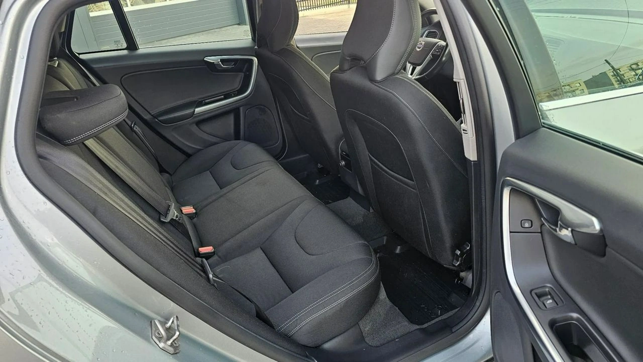 Volvo V60 - Zdjęcie 12