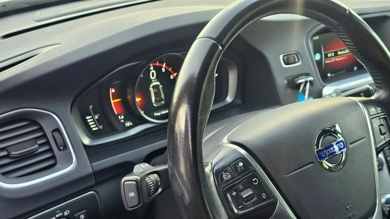 Volvo V60 - Zdjęcie 22