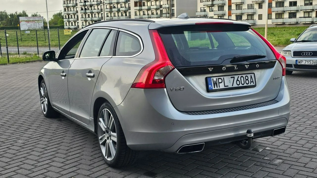 Volvo V60 - Zdjęcie 3