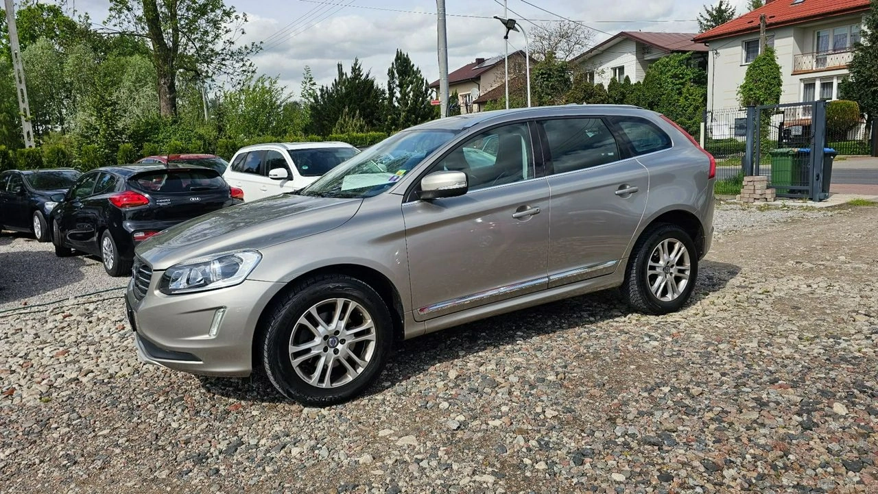 Volvo XC 60 - Zdjęcie 17